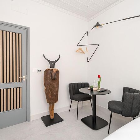 Centric Creative Rooms Madrid Exterior photo