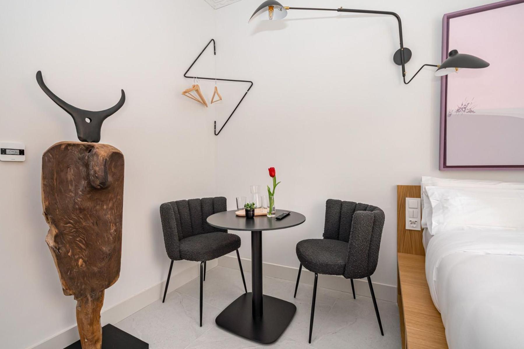 Centric Creative Rooms Madrid Exterior photo